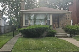 Photo of 10928 S Parnell Avenue Chicago IL 60628