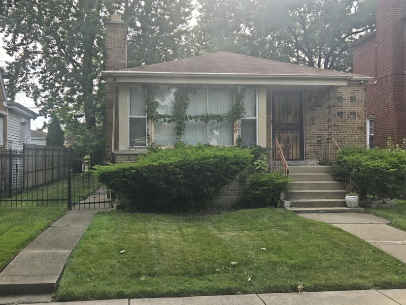 10928 S Parnell Avenue Chicago IL 60628