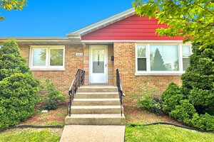 Photo of 16417 School Street South Holland IL 60473