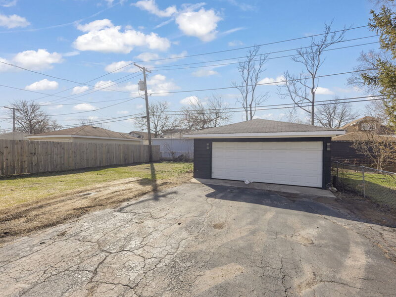 1918 S 9th Avenue Maywood IL 60153
