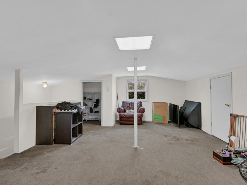 8622 W 90th Place Hickory Hills IL 60457