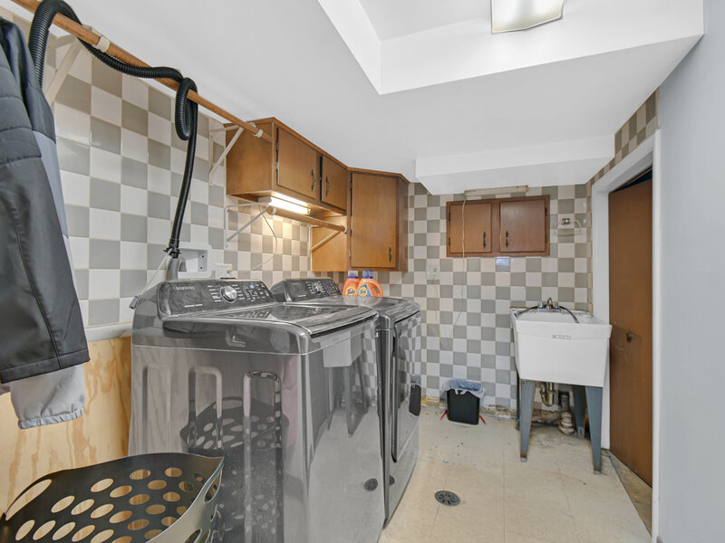 8622 W 90th Place Hickory Hills IL 60457