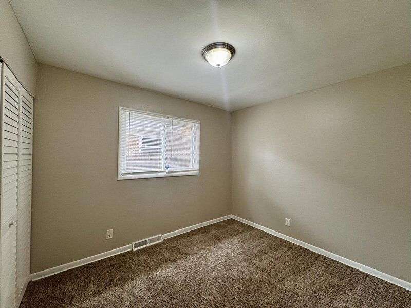 310 155th Place Calumet City IL 60409