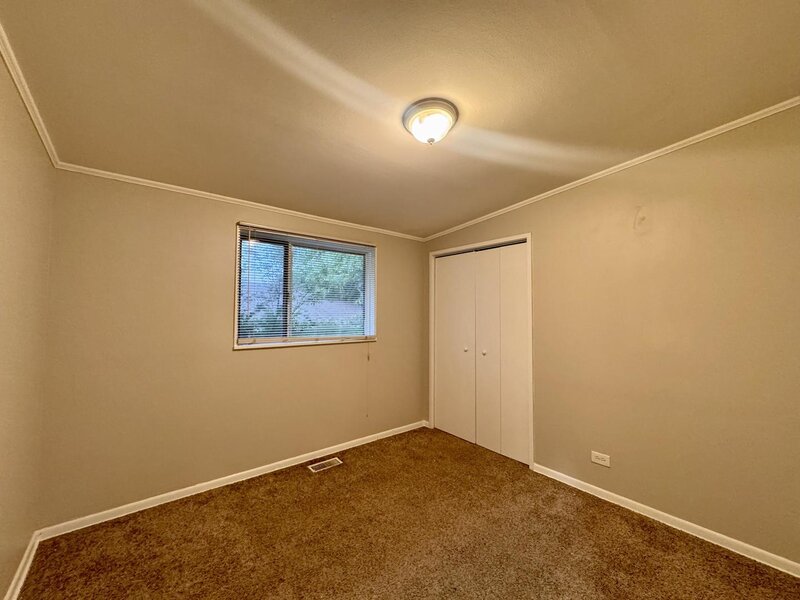 129 Warwick Street Park Forest IL 60466
