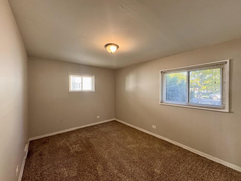 15326 Dorchester Avenue Dolton IL 60419