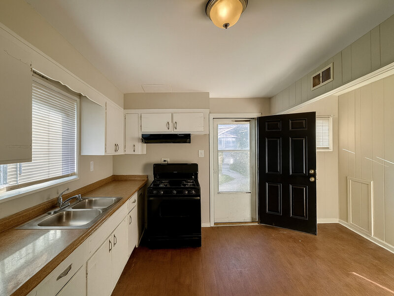 15326 Dorchester Avenue Dolton IL 60419