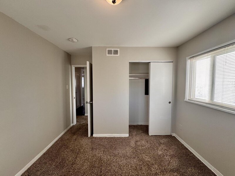 15326 Dorchester Avenue Dolton IL 60419