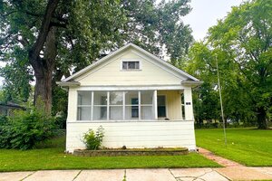 Photo of 2030 170th Street Hazel Crest IL 60429