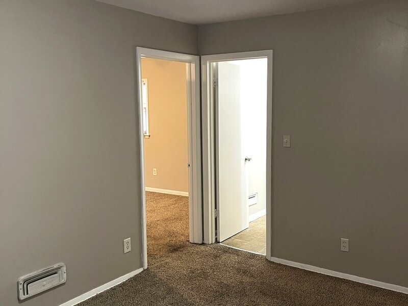 15439 Elm Street South Holland IL 60473