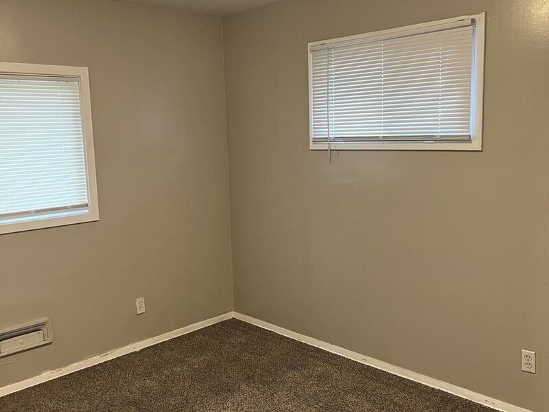 15439 Elm Street South Holland IL 60473