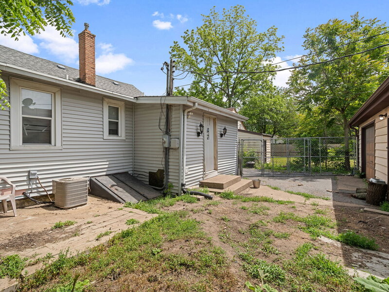 3022 Commercial Avenue South Chicago Heights IL 60411