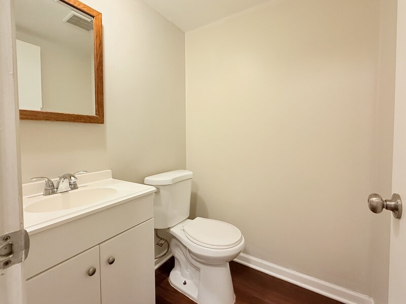 1122 W Iowa Street Glenwood IL 60425