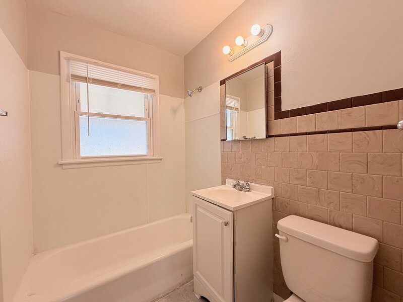 326 Clyde Avenue Calumet City IL 60409