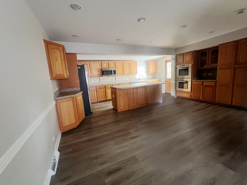 16230 76th Avenue Tinley Park IL 60477
