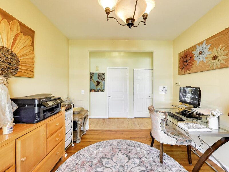 447 Talismon Court Crystal Lake IL 60012