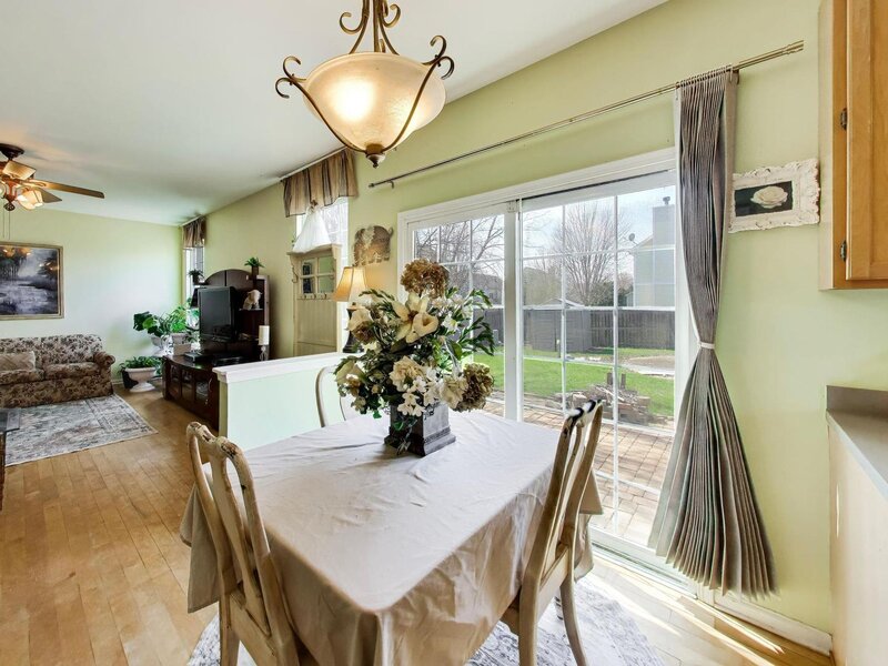 447 Talismon Court Crystal Lake IL 60012