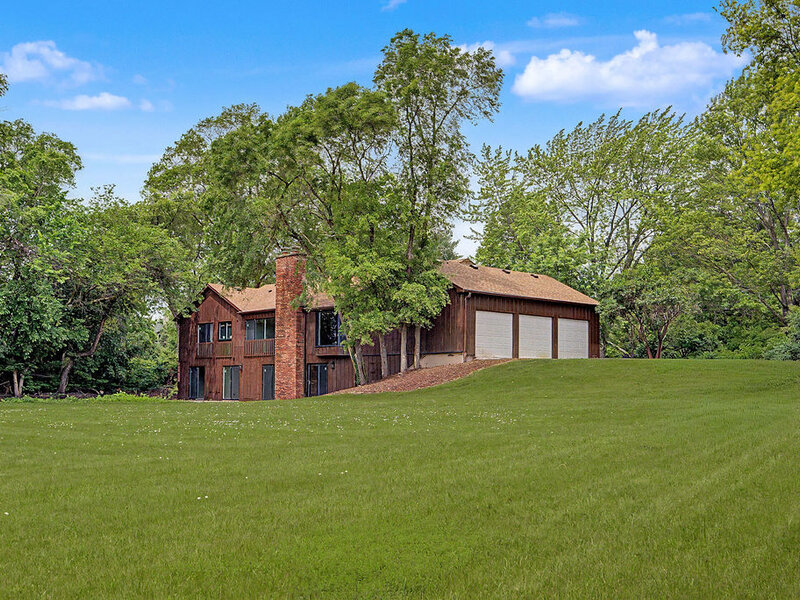 15 Turning Shore Drive South Barrington IL 60010
