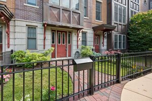 Photo of 3006 W Newport Avenue Chicago IL 60618
