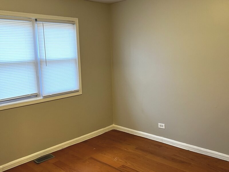 156 Cloverleaf Road Matteson IL 60443