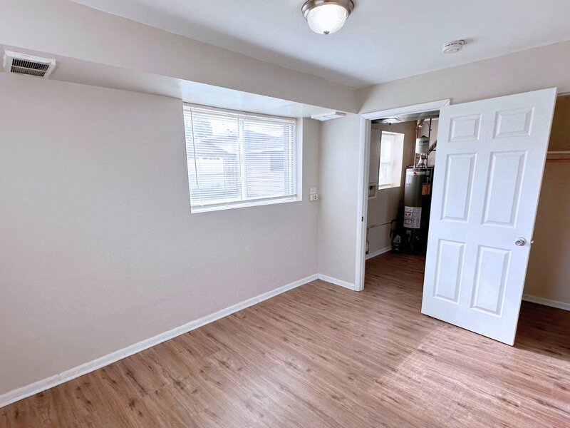 1325 E 168th Place South Holland IL 60473