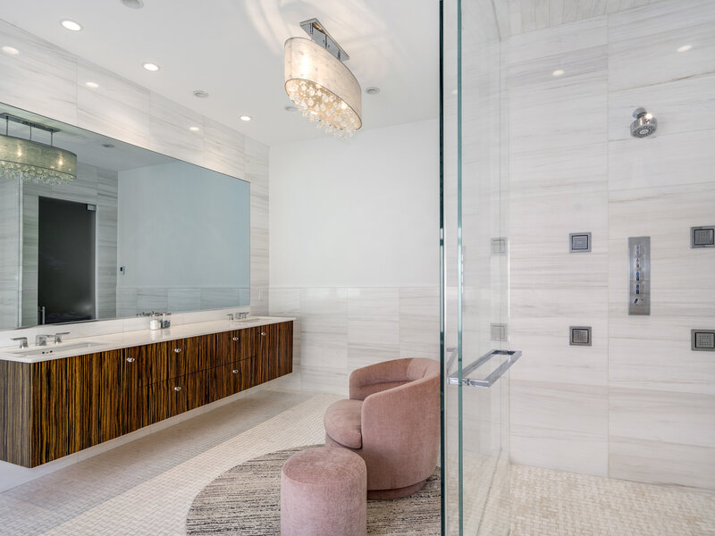 460 W Huron Street Chicago IL 60654