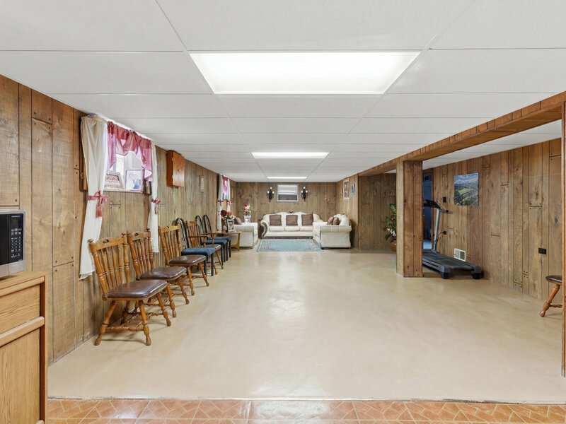 558 Manistee Avenue Calumet City IL 60409