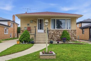 Photo of 558 Manistee Avenue Calumet City IL 60409