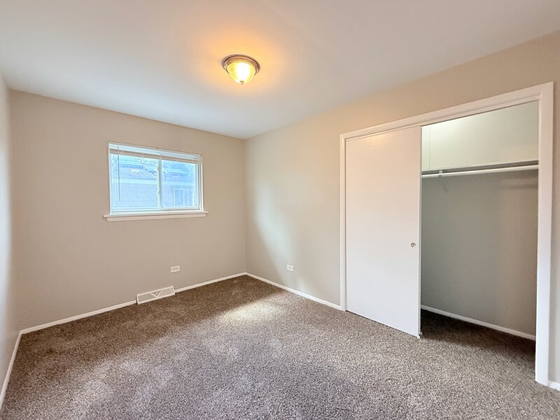 826 Williams Street Calumet City IL 60409