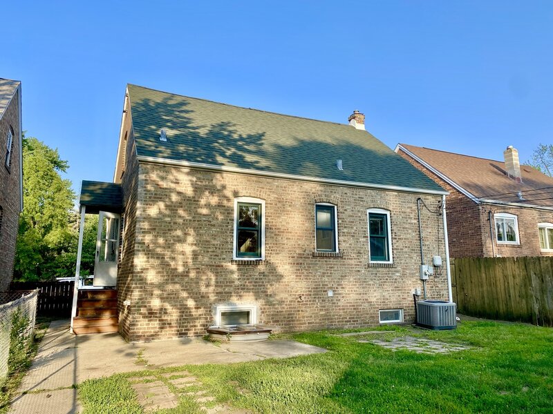 18034 Ridgewood Avenue Lansing IL 60438
