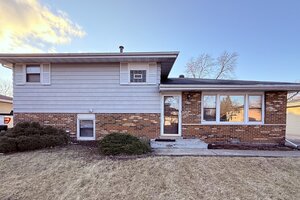Photo of 19816 Orchard Avenue Lynwood IL 60411