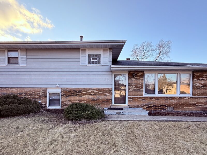 19816 Orchard Avenue Lynwood IL 60411