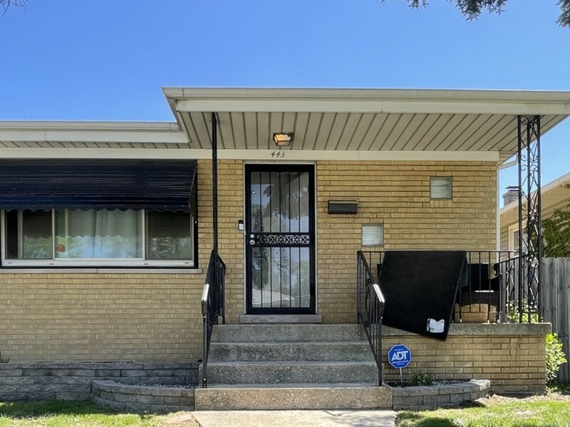 443 Mackinaw Avenue Calumet City IL 60409