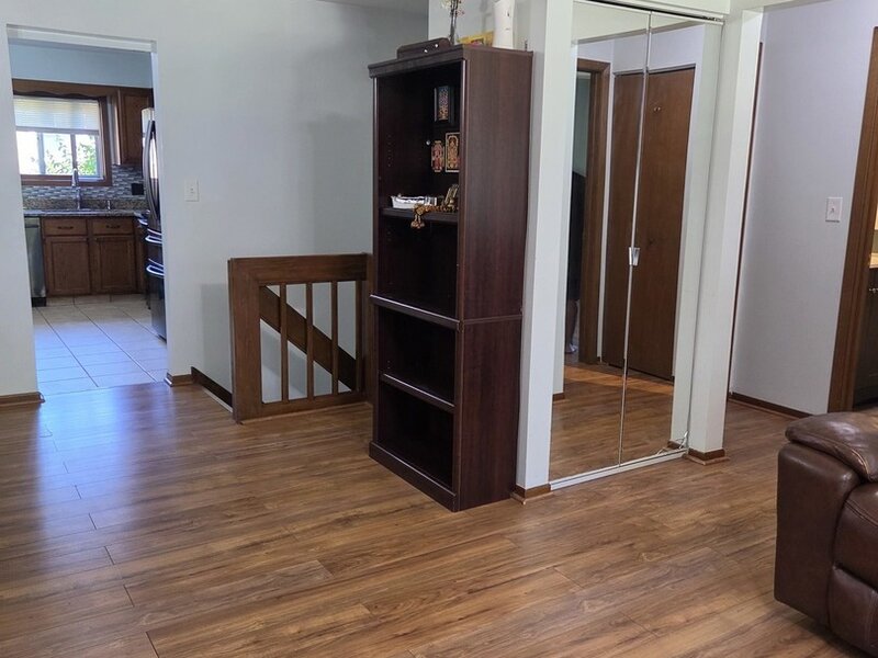 1907 W Golf Road Mount Prospect IL 60056