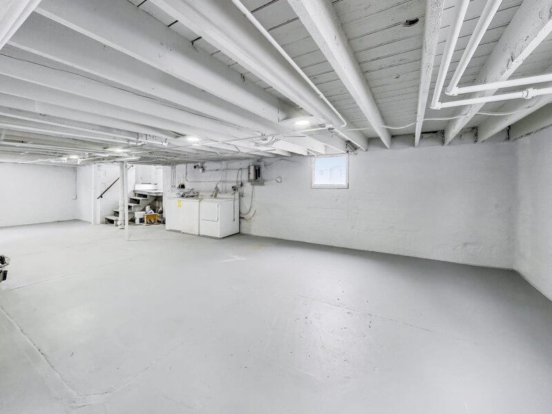 1638 Oakwood Avenue Des Plaines IL 60016