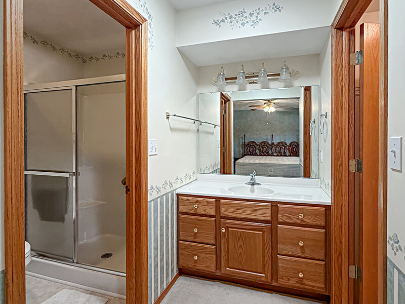 1909 Comanche Court Freeport IL 61032