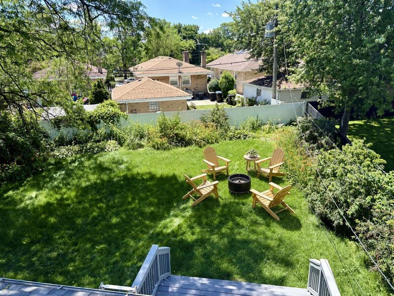 6016 N Ionia Avenue Chicago IL 60646