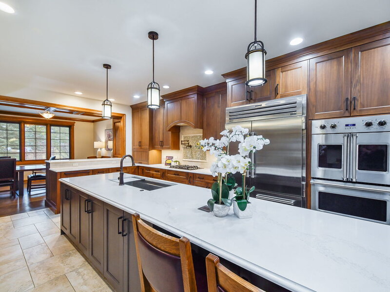 2009 Mackenzie Place Wheaton IL 60187