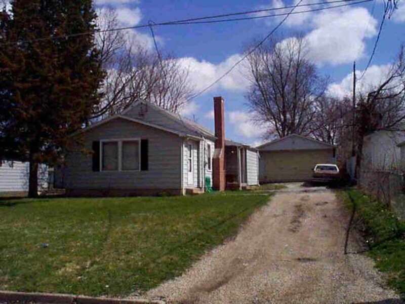 604 S Western Avenue Bloomington IL 61701