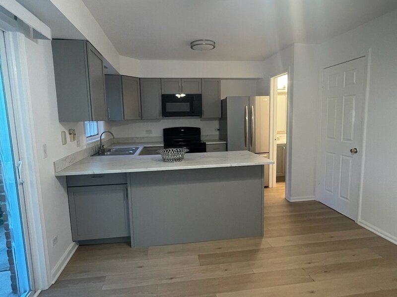 2138 Rugen Road Glenview IL 60026