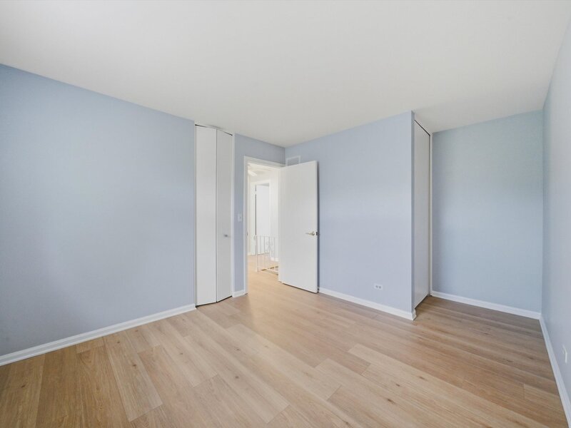 2138 Rugen Road Glenview IL 60026