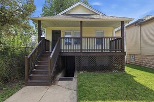 Photo of 11317 S Carpenter Street Chicago IL 60643