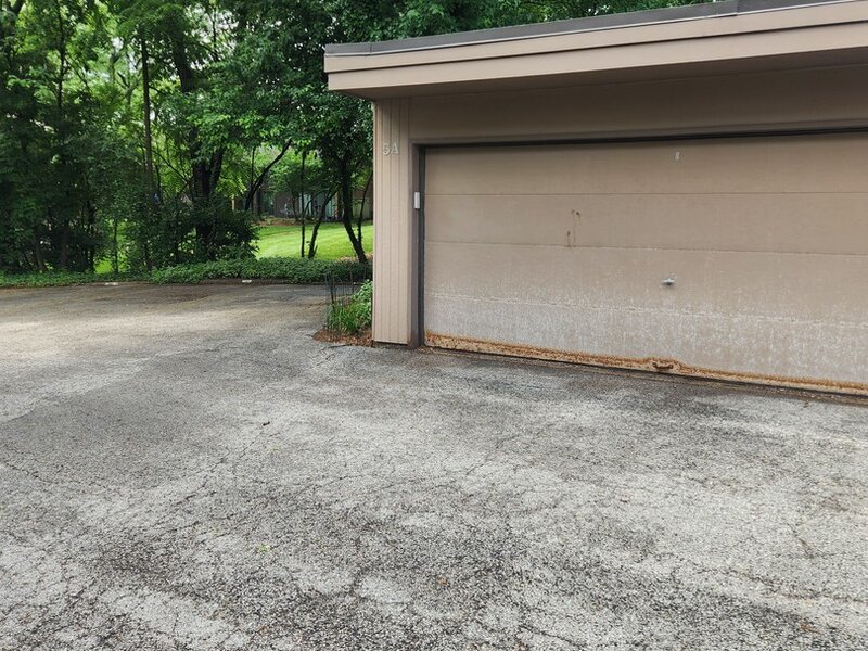 5917 Oakwood Drive Lisle IL 60532
