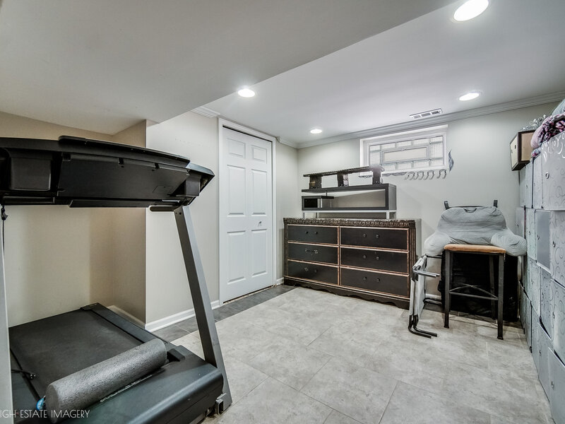 412 E 89th Place Chicago IL 60619
