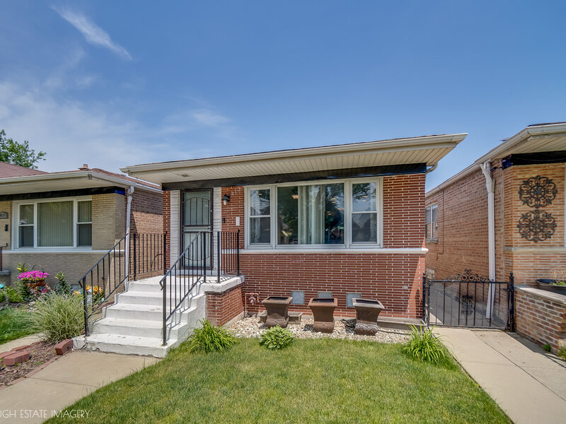 412 E 89th Place Chicago IL 60619