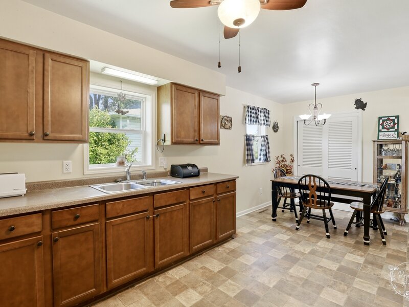 2205 W Hickory Street Kankakee IL 60901
