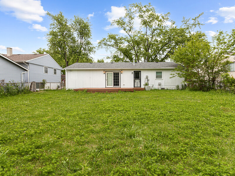 110 N Oak Lane Glenwood IL 60425