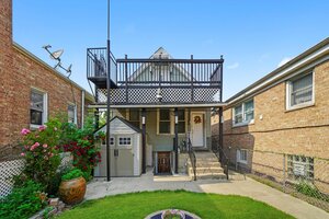 Photo of 5512 W Wrightwood Avenue Chicago IL 60639