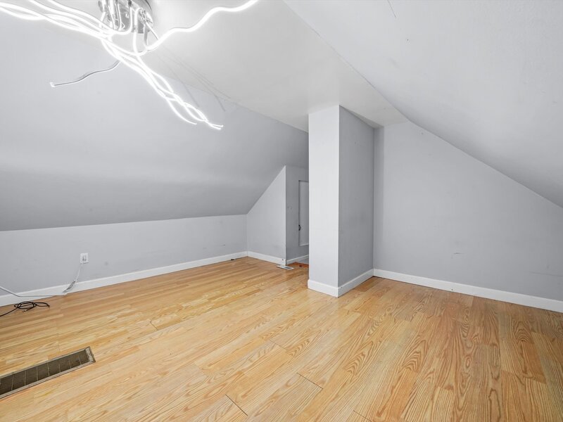 5512 W Wrightwood Avenue Chicago IL 60639