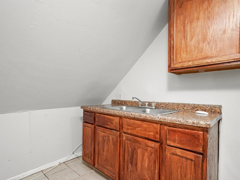 5512 W Wrightwood Avenue Chicago IL 60639