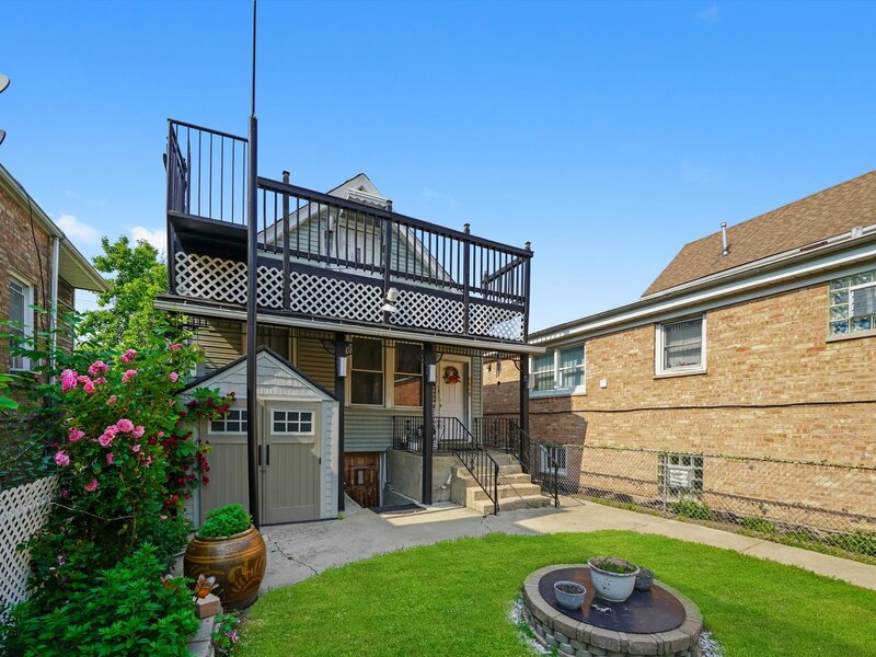 5512 W Wrightwood Avenue Chicago IL 60639